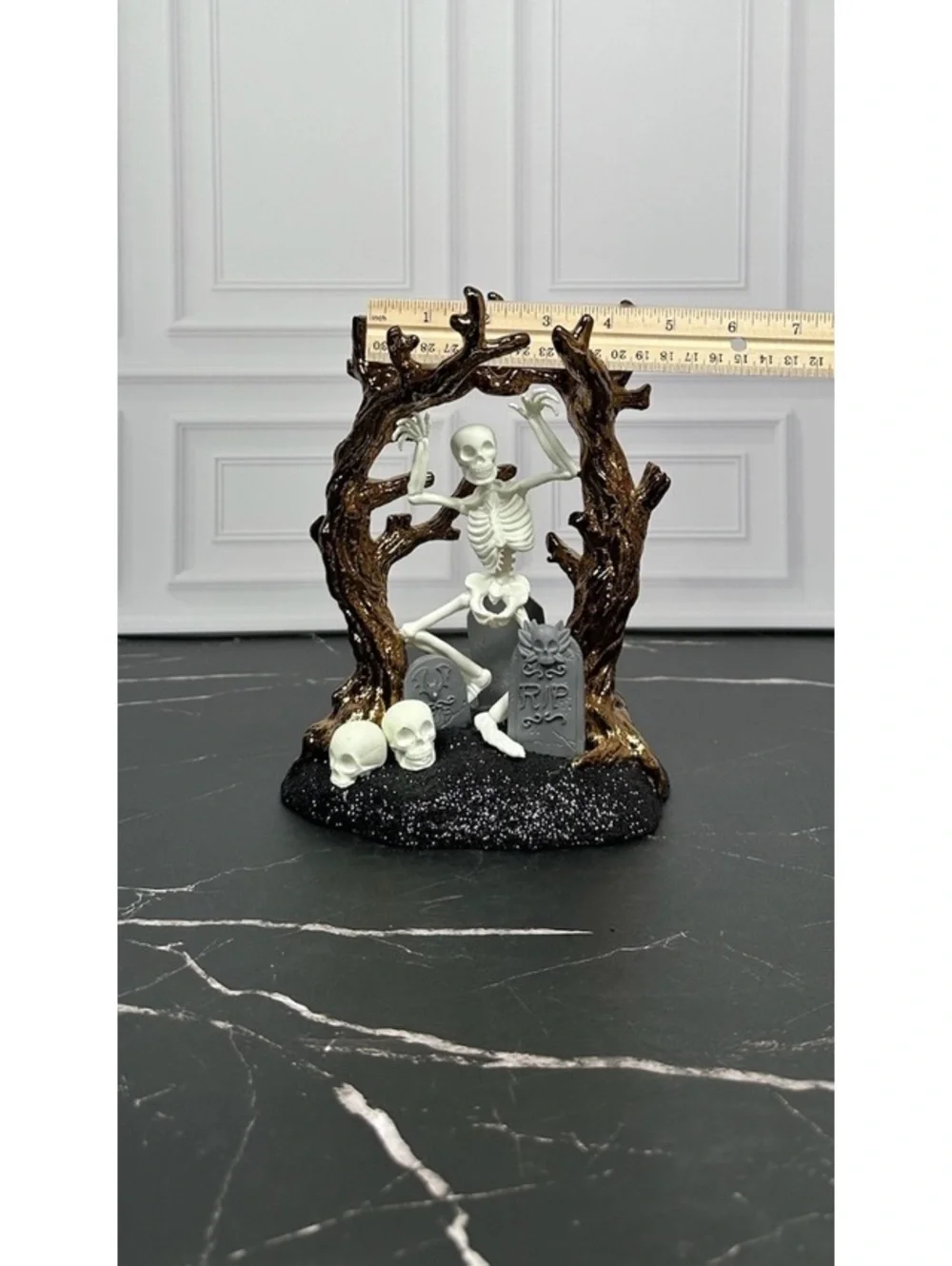 Bath & Body Works Halloween Skeleton Graveyard Decoration 3 Wick Candle Holder